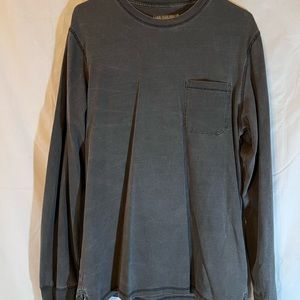Good fellow thick gray long sleeve tee